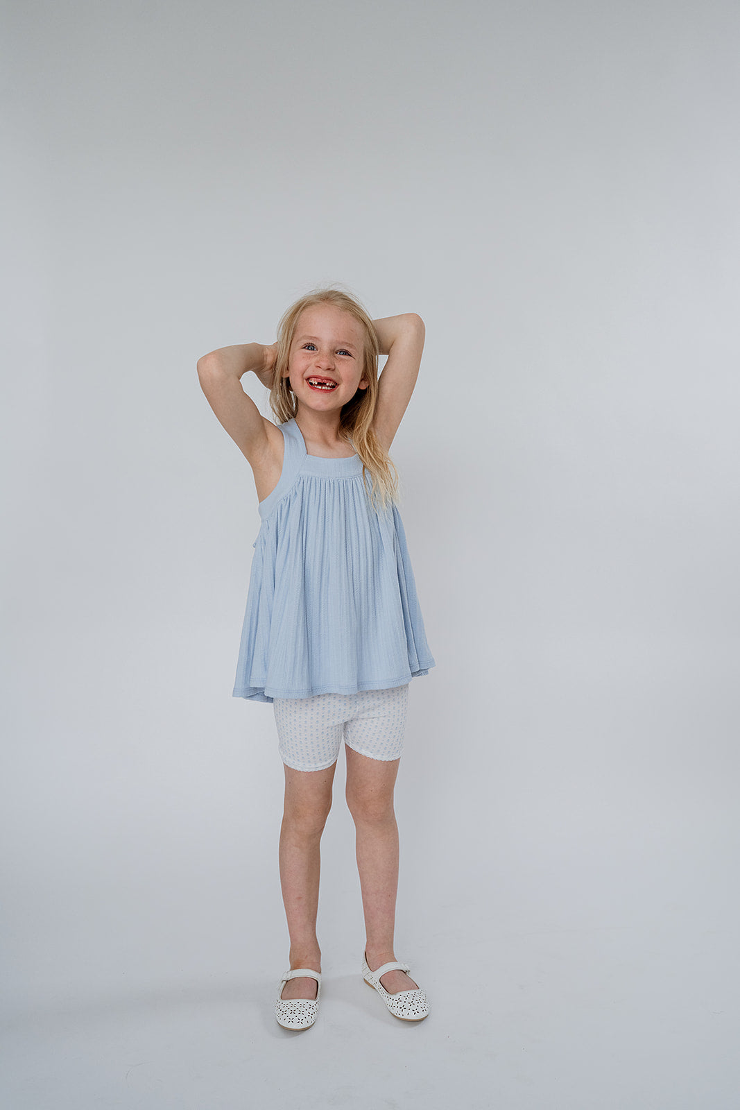 Cartwheel Shorts | Cornflower Tulips