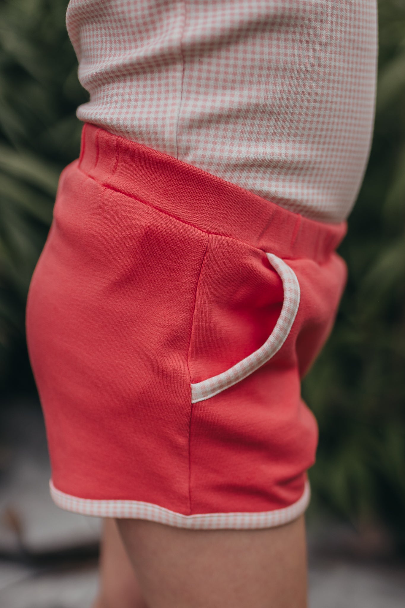 Playground Shorts | Coral