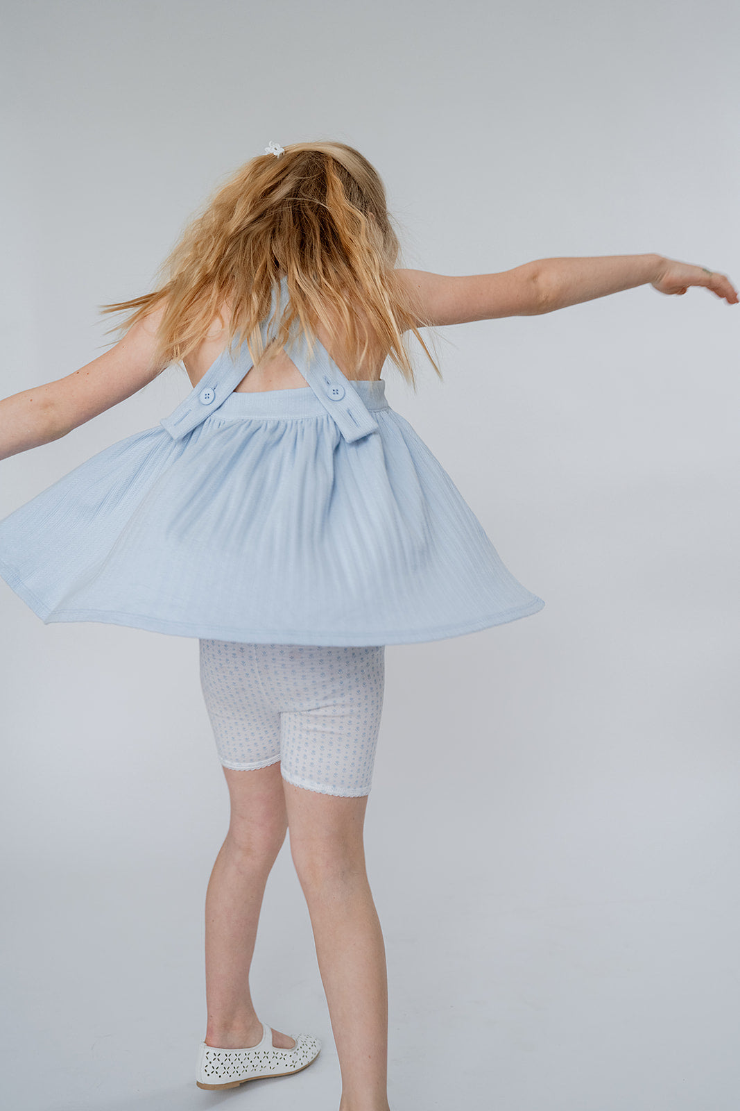 Cartwheel Shorts | Cornflower Tulips