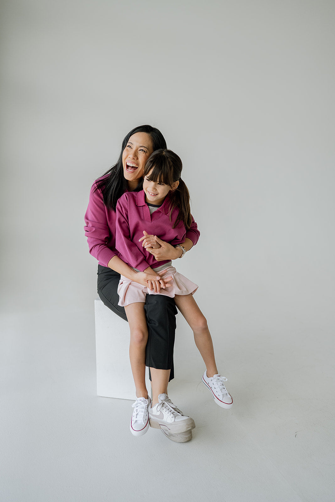 Women's Scallop Collared Pullover | Raspberry